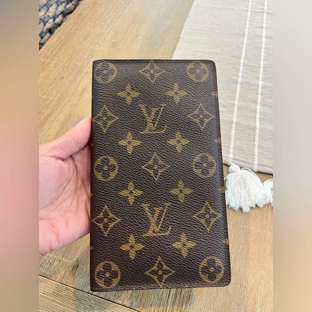 Authentic Louis Vuitton wallet